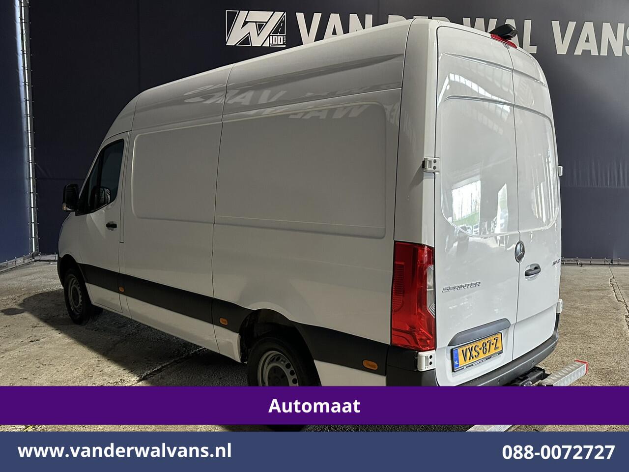 Mercedes-Benz SPRINTER 317 CDI 170pk 9G-Tronic Automaat 3500kg Trekhaak L2H2 Euro6 Airco | Camera | Navigatie | Apple Carplay Android Auto, Cruisecontrol, Parkeersensoren, Bijrijdersbank
