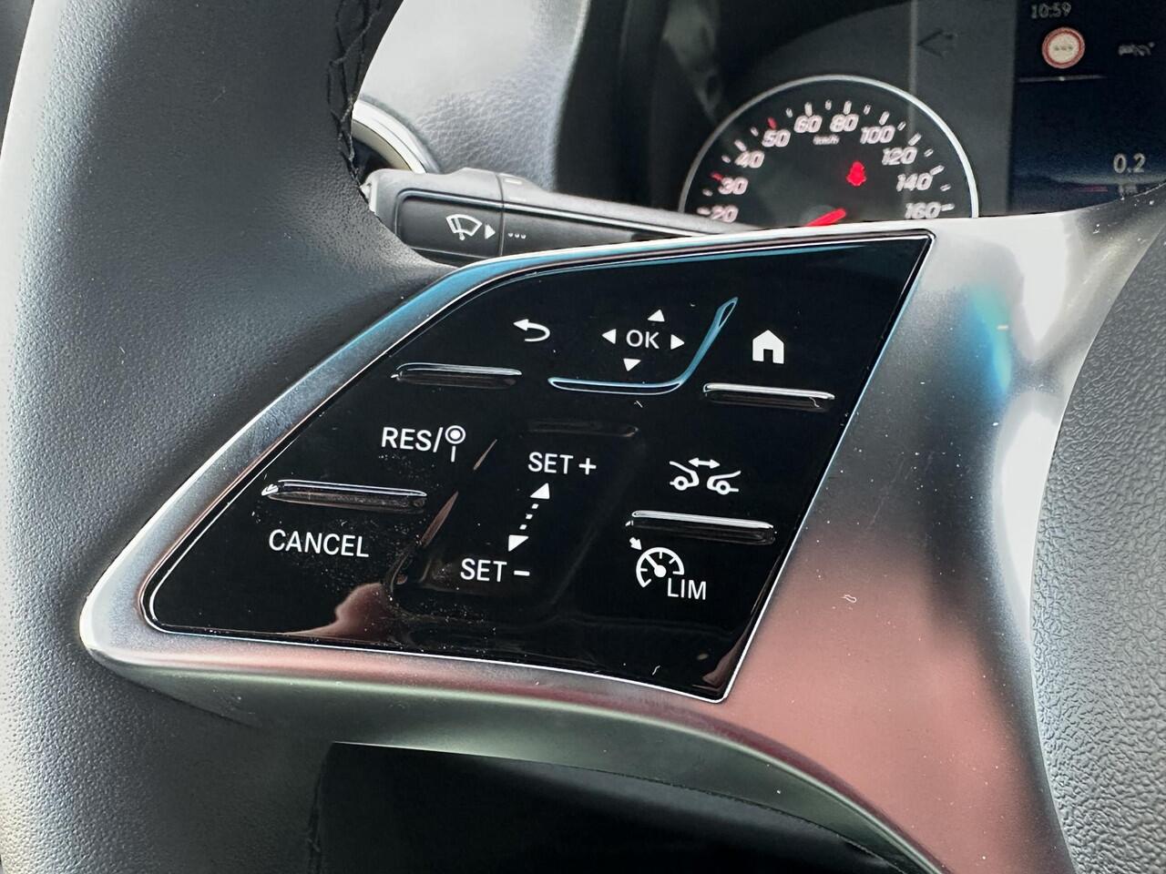 Mercedes-Benz SPRINTER 319 CDI L2 H2 RWD Select | Achteruitrijcamera | Airco | Cruise Control | Apple Carplay | LED Koplampen | Distronic Adaptieve Cruise Control | Navigatie |