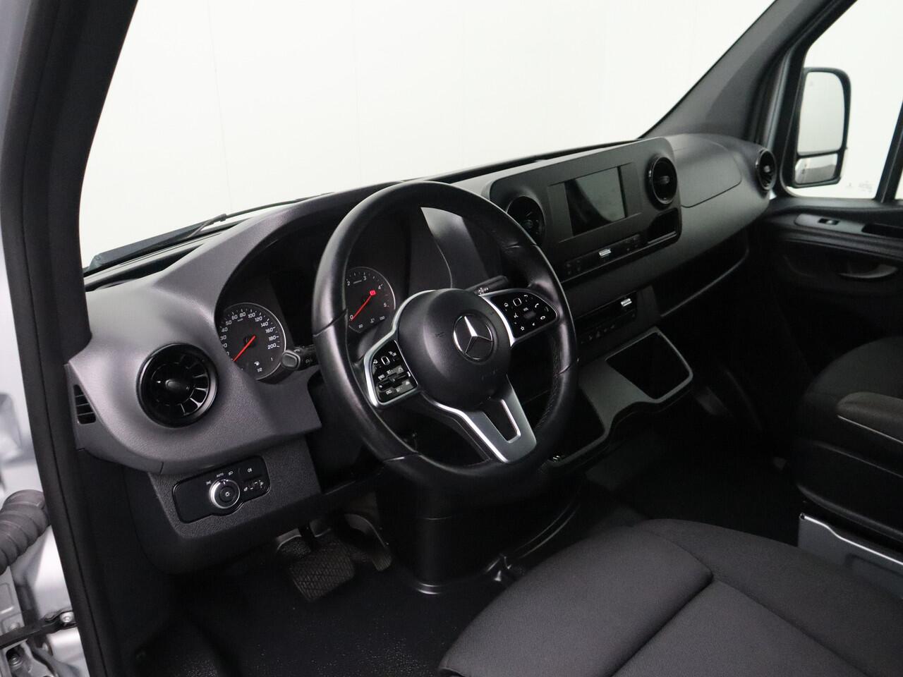 Mercedes-Benz SPRINTER 317CDI 9G-Tronic Automaat L2H2 | Navigatie | Camera | Airco | Cruise