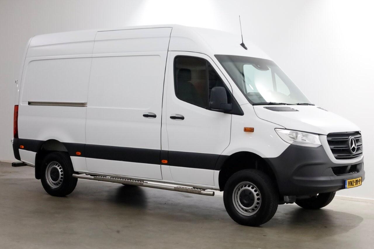 Mercedes-Benz SPRINTER 316 CDI 163pk 7G Automaat L2H2 4x4 ZG1 Airco/Camera/Trekhaak 2800kg 02-2022