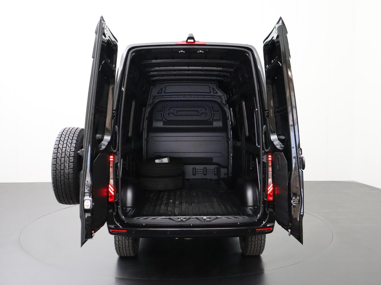 Mercedes-Benz SPRINTER 319CDI 9G-Tronic 4x4 L2H2 | Led | Airco | Cruise | 10,25" Navigatie | Camera