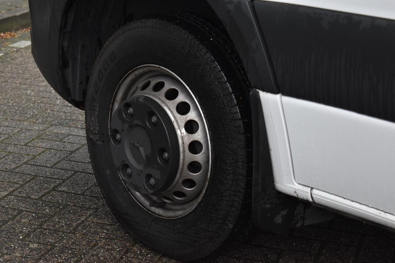 Mercedes-Benz SPRINTER 516 2.2 CDI L3H2 EURO6 Oprijwagen Slaap Navi