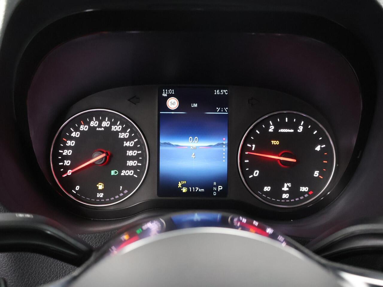 Mercedes-Benz SPRINTER 519 CDI L2 H2 SELECT | 5.0 T | 5000 GVW | N2 | AUTOMAAT | 3500KG AHW VOORBEREIDING | ACHTERUIRIJCAMERA | ADAPTIVE CRUISE | DODEHOEKDETECTIE | STOELVERWARMING | BOM VOL OPTIES | LED LAMPEN