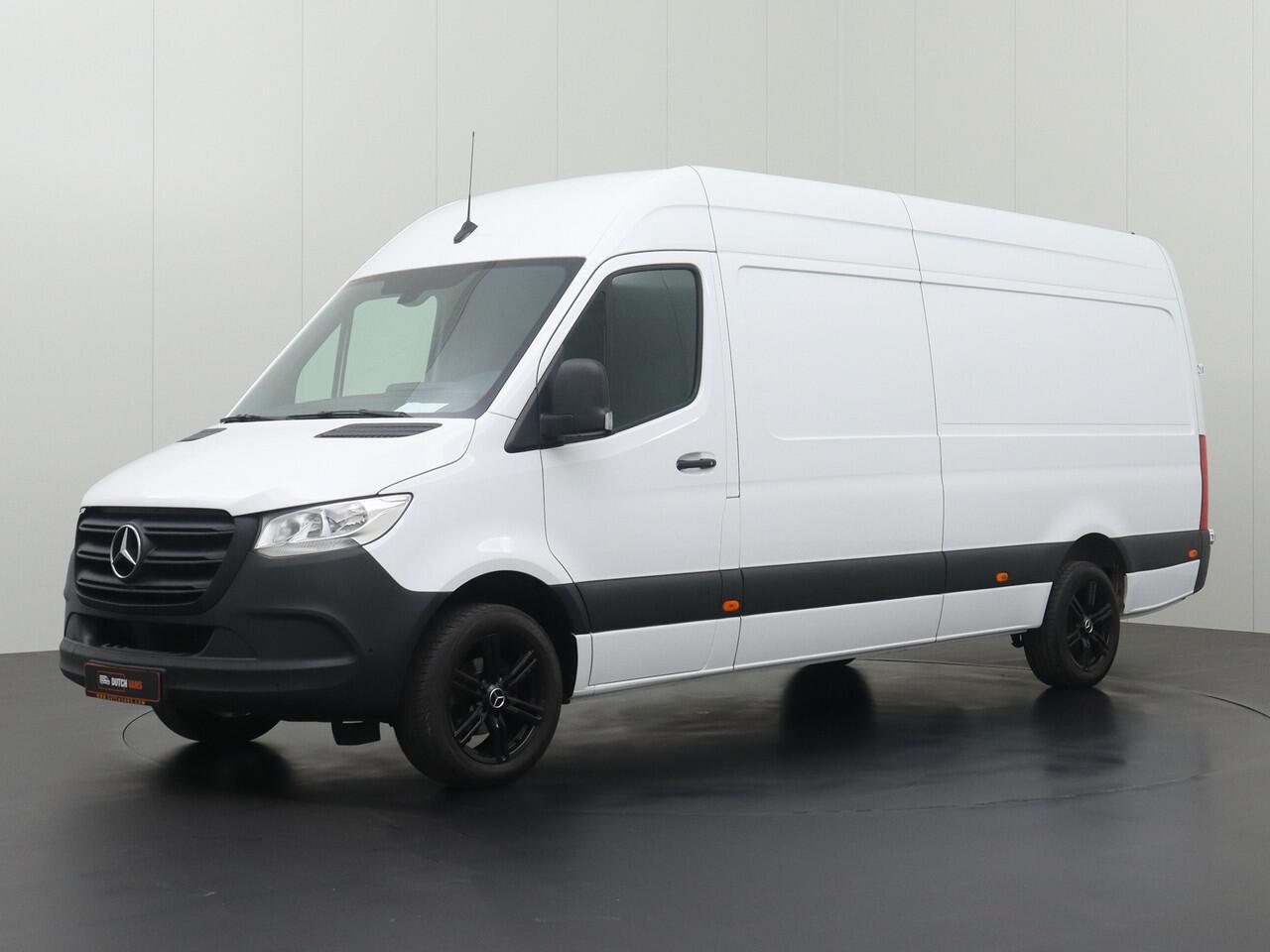 Mercedes-Benz SPRINTER 319CDI 3.0V6 Automaat L3H2 Maxi | 3500Kg Trekhaak | Navigatie | Camera | Airco | Betimmering