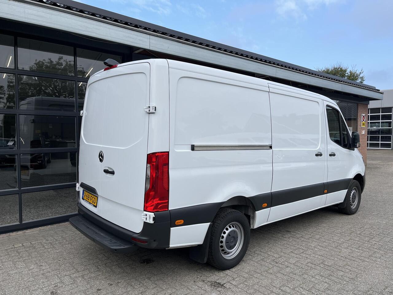Mercedes-Benz SPRINTER 316 CDI 366 RWD L2/H1 EURO6 163PK NAV | CRUISE CONTROL | PDC V+A | CAMERA | GEVEERDE STOEL | APPLE/ANDROID CARPLAY
