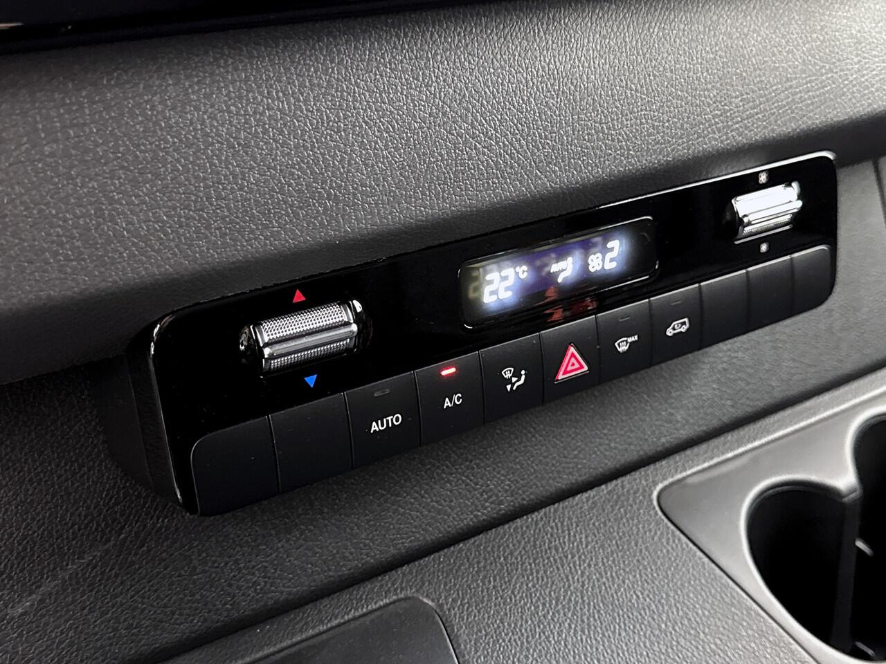 Mercedes-Benz SPRINTER 317 1.9 CDI Bakwagen laadklep 1000kg RWD Nieuw Widescreen Led Cruise control 9G Automaat