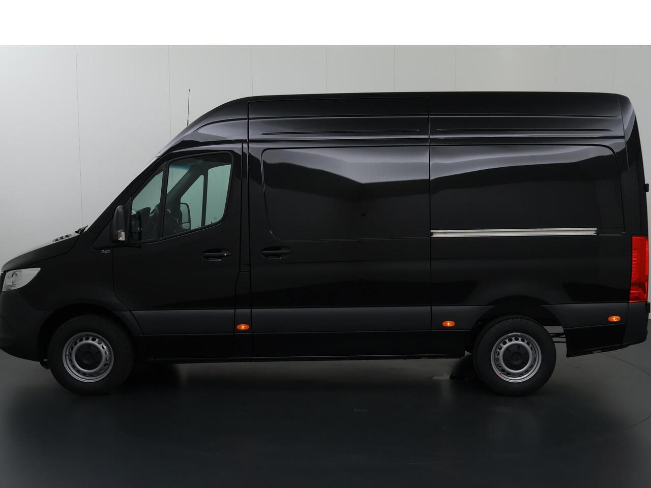 Mercedes-Benz SPRINTER 317 L2H2 RWD PRO | BPM Vrij | Dubbele Dchuifdeur | facelift | 10inch MBUX | 3zits