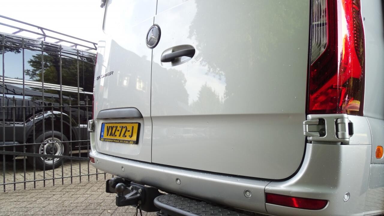 Mercedes-Benz SPRINTER 319 1.9 CDI L2H2 VOL OPTIES 1e eig