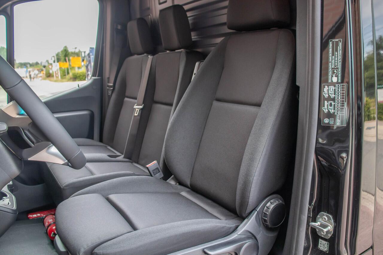 Mercedes-Benz SPRINTER 319 1.9 CDI 191PK L2H2 Pro ** BPM VOORDEEL ** Camera, Carplay, Adaptive Cruise, Stoelverwarming.