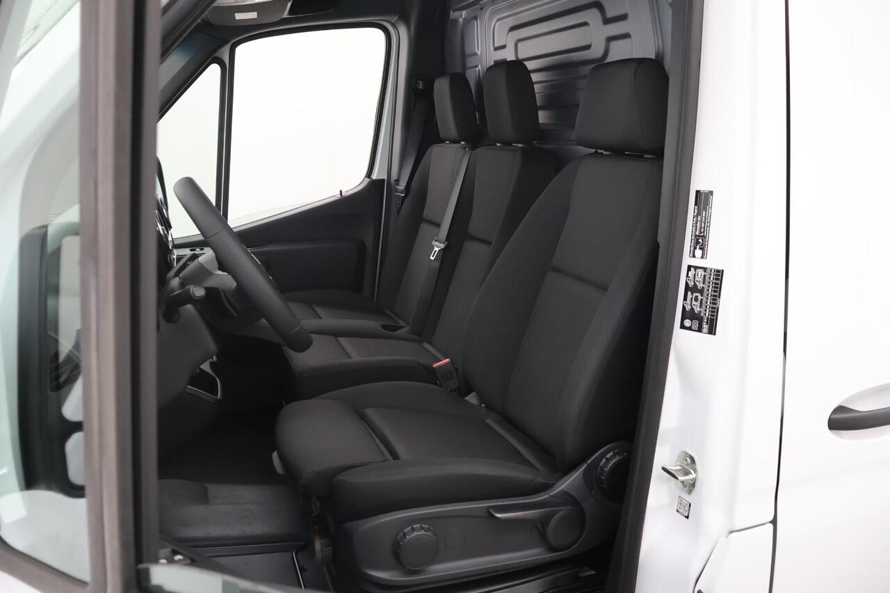 Mercedes-Benz SPRINTER 317 CDI L4 H2 PRO | Luchtvering Achteras | Dubbele Schuifdeur | Achteruitrijcamera | All Season Banden | Geveerde Stoel |
