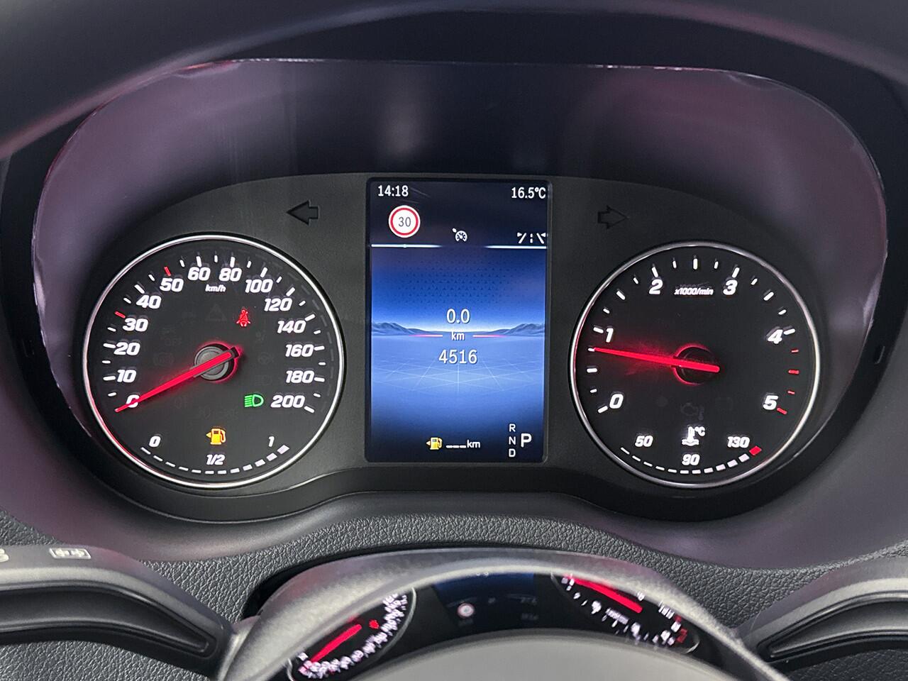 Mercedes-Benz SPRINTER 317 1.9 CDI L2H2 3500KG trekgewicht BPM-Vrij Direct Leverbaar Navigatie LED Achteruitrijcamera