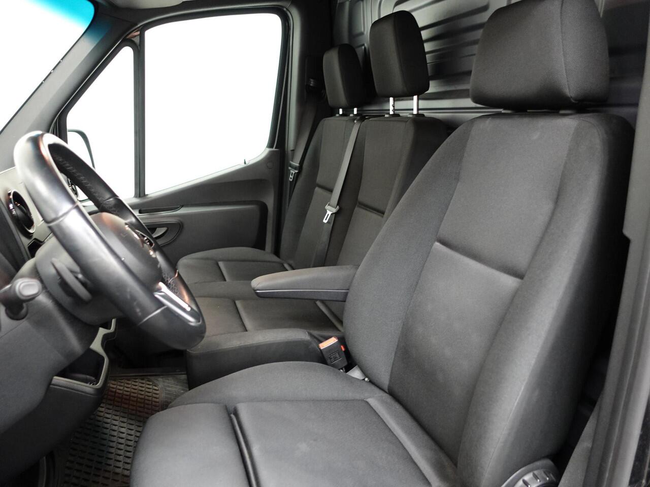 Mercedes-Benz SPRINTER L2H2 Automaat Airco Navi Camera Cruise