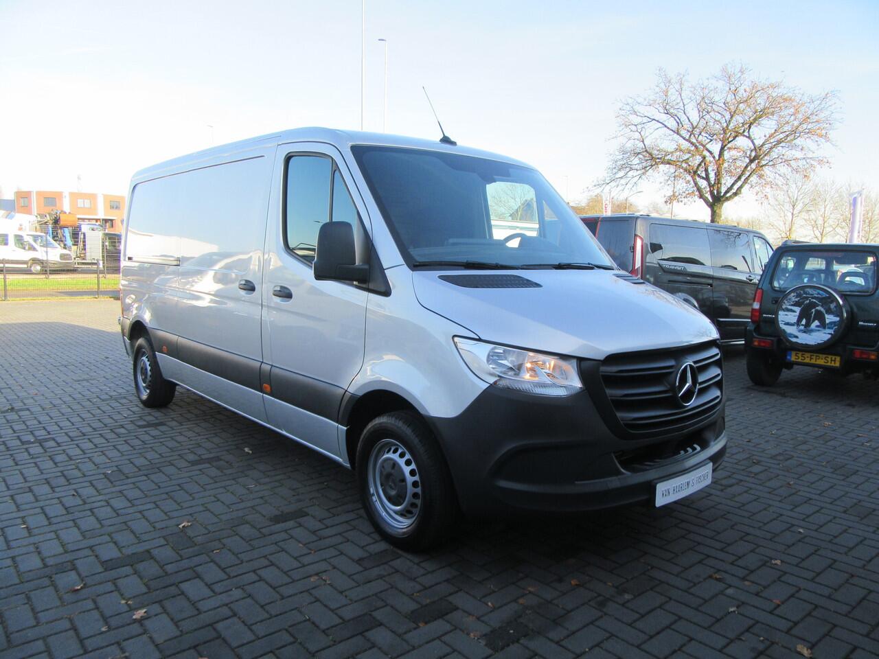 Mercedes-Benz SPRINTER 214 2.2 CDI 143 PK L2H1, Airco, Trekhaak