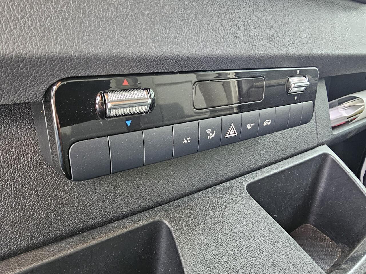 Mercedes-Benz SPRINTER 317 CDI L2-H2 RWD Automaat Glasresteel * Camera * Navi * Cruise *