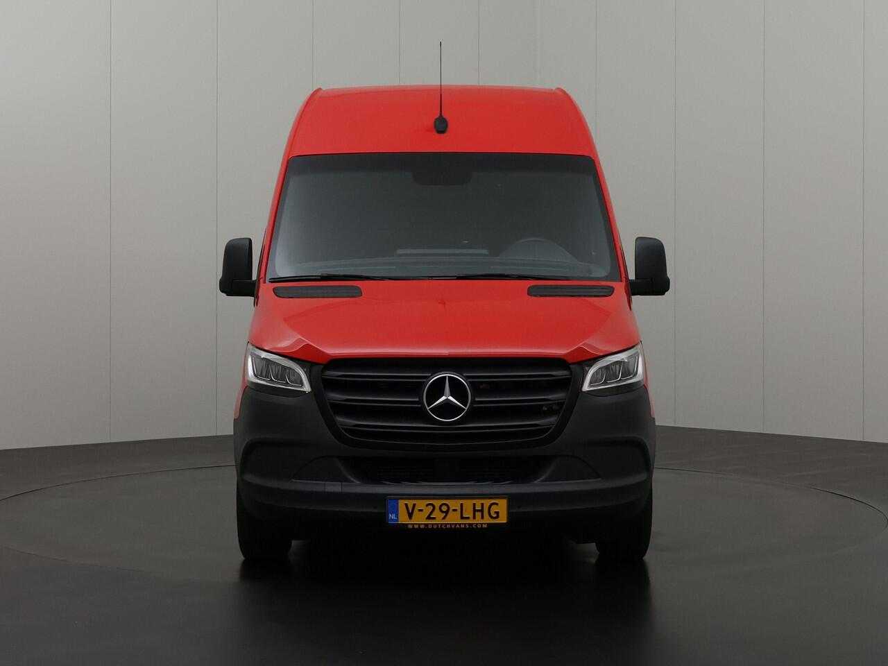 Mercedes-Benz SPRINTER 9G-Tronic Automaat L2H2 | Led | Navigatie | Camera | 3-Persoons | Trekhaak