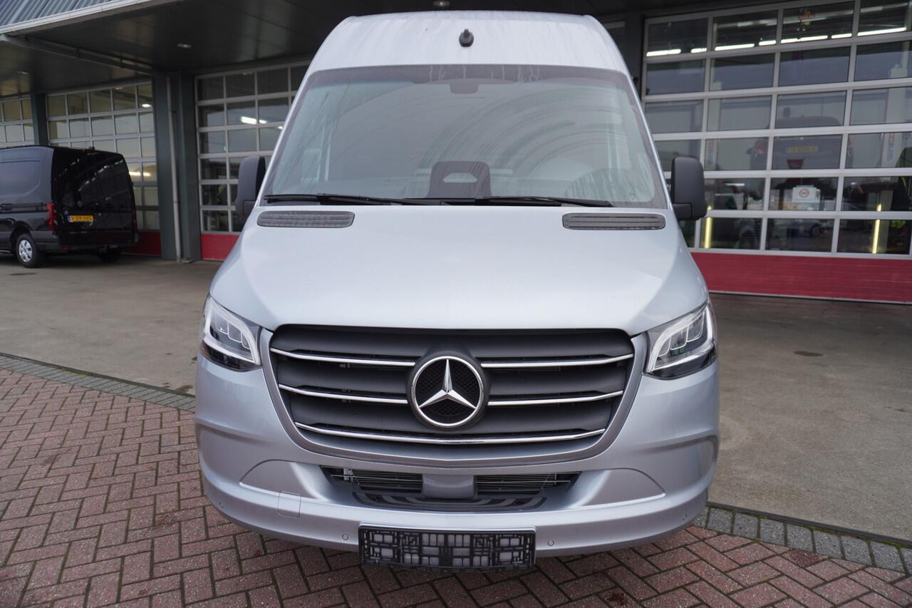 Mercedes-Benz SPRINTER 319 CDI 191PK L2H2 Select Automaat nr. V113 | Airco | Cruise | Camera | LED