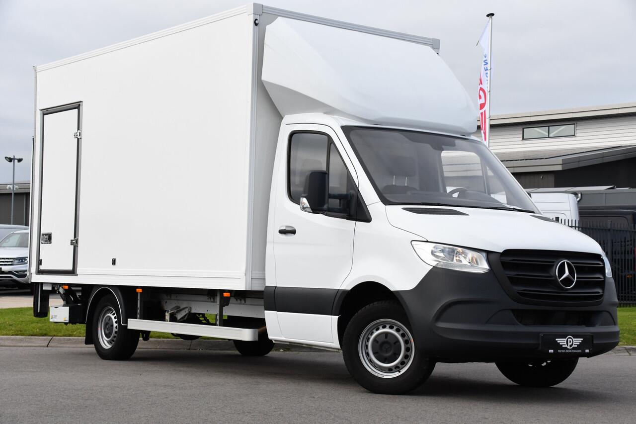 Mercedes-Benz SPRINTER 317 1.9 CDI L3 RWD Bakwagen Cruise, Carplay, Laadklep, 170pk, Automaat, NAVI, Multimedia, Uniek!