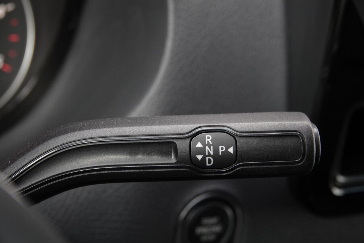 Mercedes-Benz SPRINTER 4x4 319Cdi 190Pk 9G-tronic | L2H2 | 2x Schuifdeur | 4WD | AWD | Bullbar | Treeplanken | 18'' All Terrain | Obsidian Black