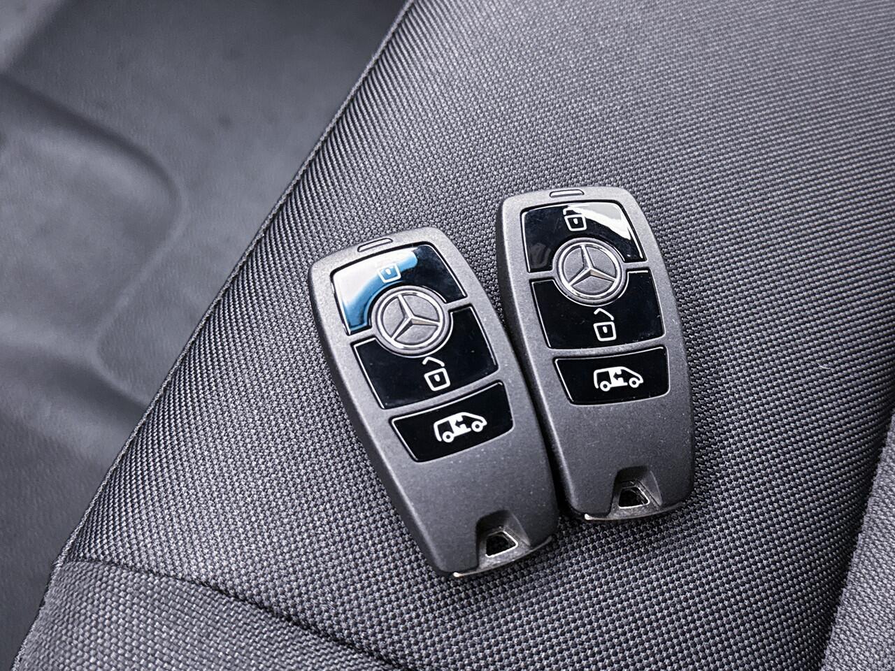 Mercedes-Benz SPRINTER 317 1.9 CDI L2H2 BPM-Vrij Direct Leverbaar Navigatie LED Achteruitrijcamera