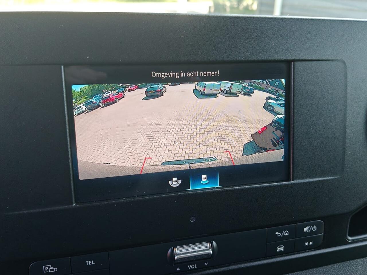 Mercedes-Benz SPRINTER 319 3.0 CDI L2H2, V6 / LED / 3500KG / APPLE CARPLAY / ANDROID AU