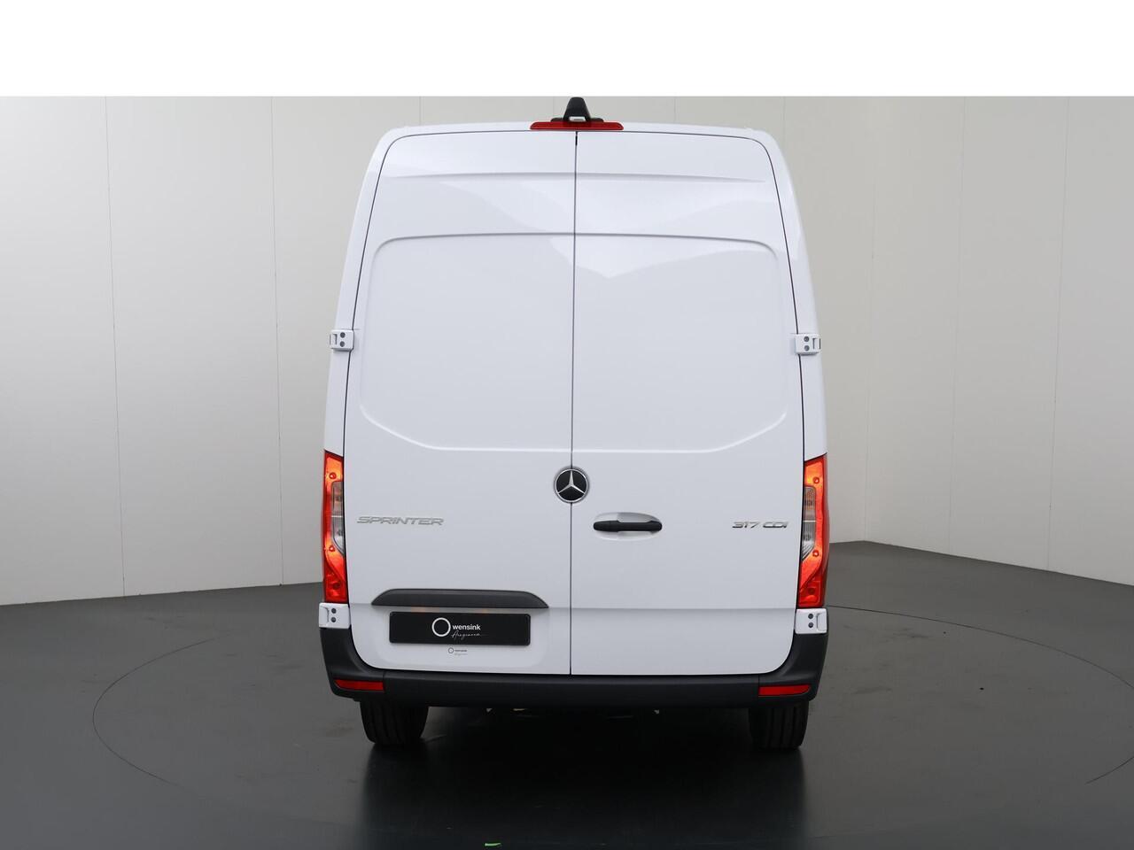 Mercedes-Benz SPRINTER 317 CDI L2 H2 Pro | 3500 KG Trekgewicht | 10.25" MBUX Systeem | Smartphone integratie pakket | Schuifdeur links |