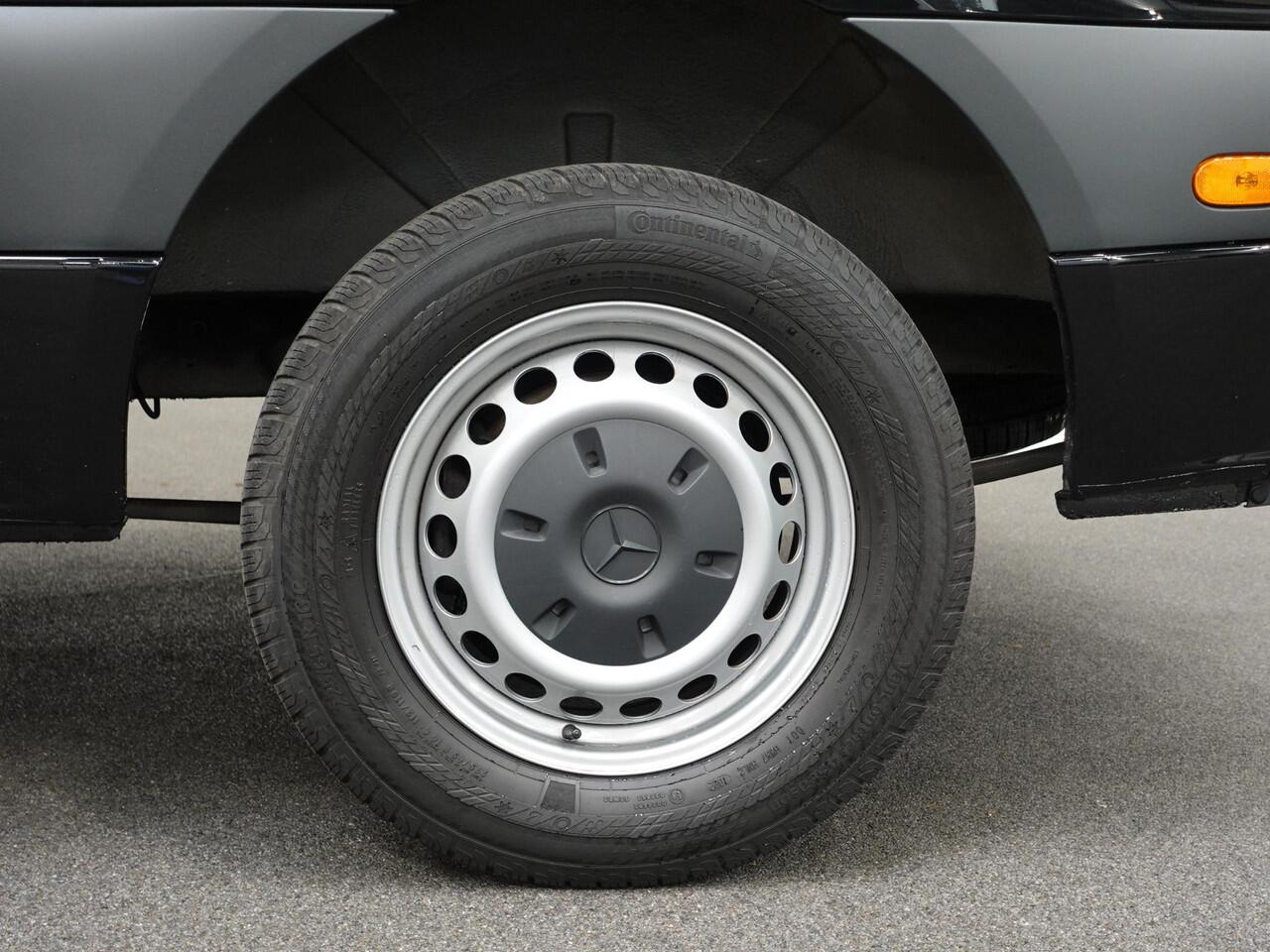 Mercedes-Benz SPRINTER L2H2 Automaat Airco Navi Camera Trekhaak Cruisecontrol 3Zits Carplay