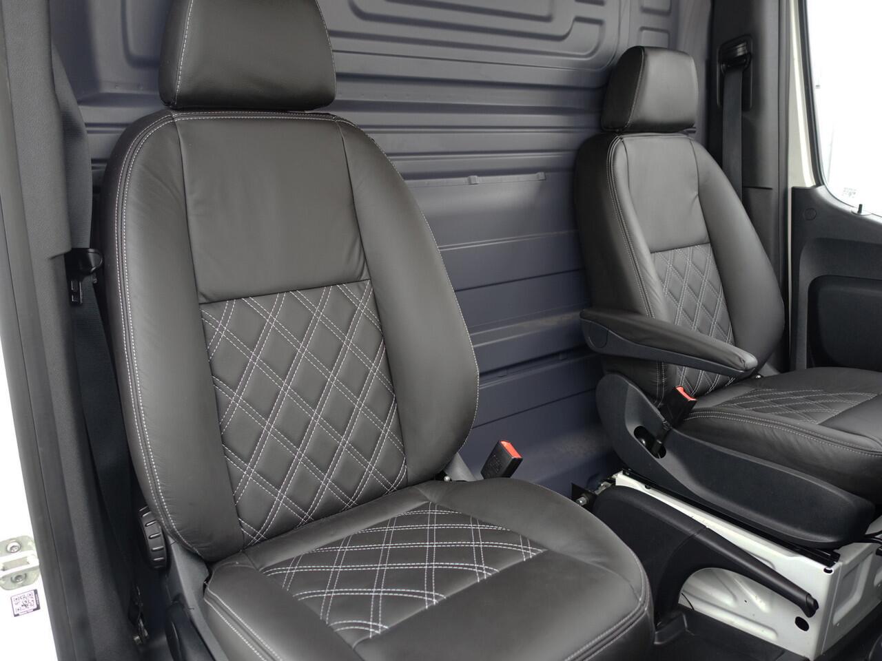 Mercedes-Benz SPRINTER 211 2.2 CDI H2 AMG Night Edition Aut- 2x Schuifdeur, Designo Leder, Clima, Grijs kenteken