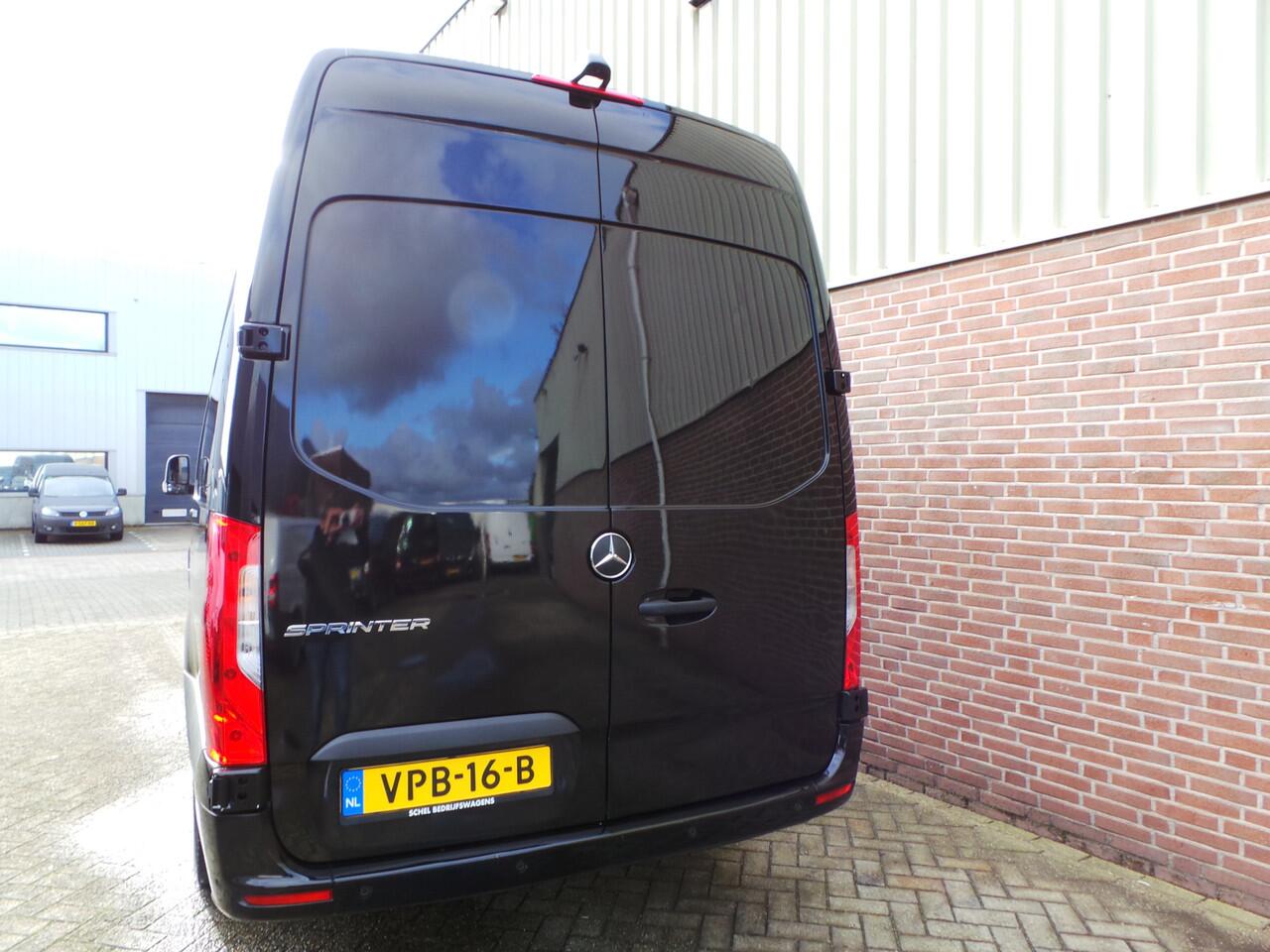 Mercedes-Benz SPRINTER 319 3.0 CDI V6 Aut. L3H2 EURO VI-D Airco,Cruise,Gr-Navi,Camera,Pdc,Stoelverw,Enz