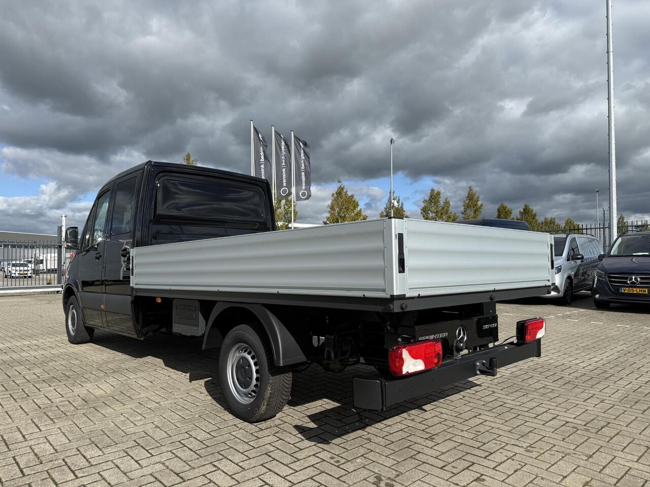 Mercedes-Benz SPRINTER 317 CDI OPEN LAADBAK | AUTOMAAT | DC | MBUX | 6-ZITS | AIRCO | MISTLAMPEN | CRUISE | LED KOPLAMPEN | LUCHTGEVEERDE STOELEN | 3500 KG AHW TREKHAAK | ACHTERUITRIJCAMERA | BPM-VRIJ