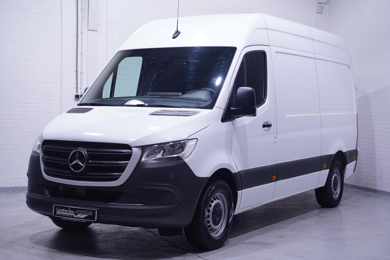 Mercedes-Benz SPRINTER 317 CDI 170 pk Aut. L2H2 Navi, Camera Laadruimte Pakket, Cruise Control, PDC V+A, 3-Zits