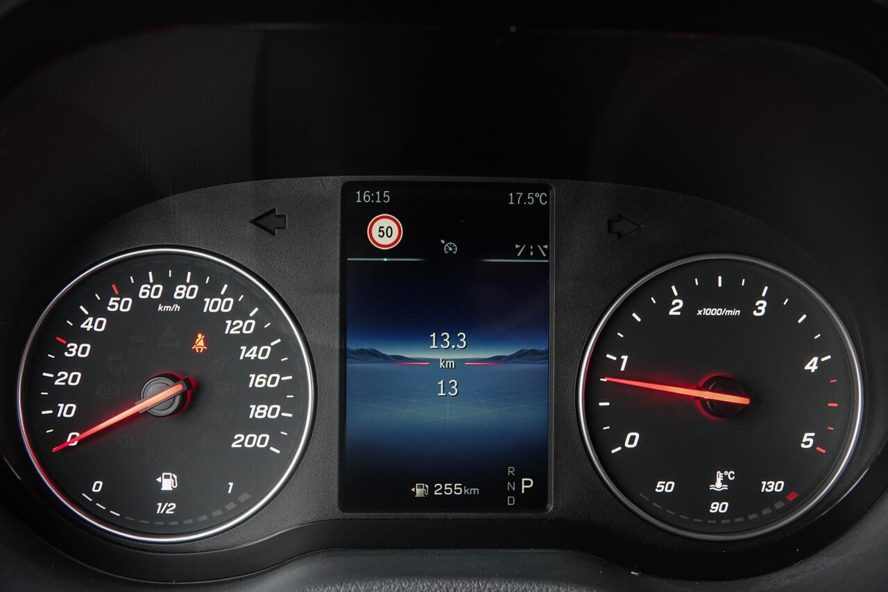 Mercedes-Benz SPRINTER L2H2 315Cdi 150Pk 9G-Tronic | RWD | Stoel-Bank | 3.500Kg trekgewicht | Achteruitrijcamera | Trekhaak | 17'' Nr. 2