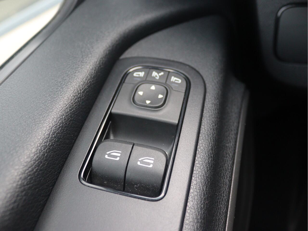 Mercedes-Benz SPRINTER 317 CDI L2H2 Pro | AIRCO/CAMERA/CRUISE/3.500KG AHW | Certified