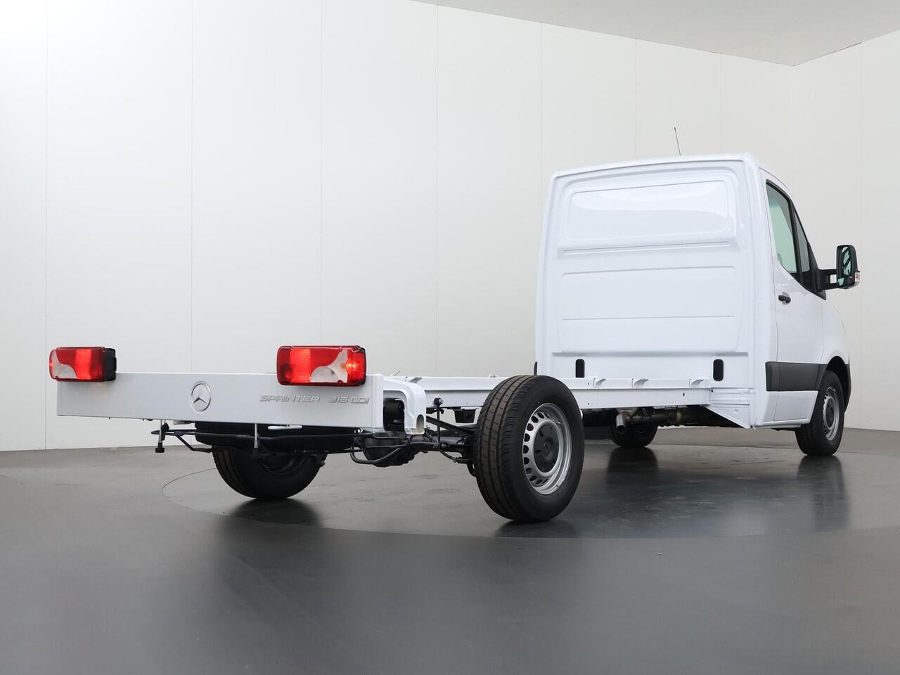 Mercedes-Benz SPRINTER 315 CDI | Aut. | L3 | Chassis | Pro | Airco | Cruise Control | Zijwindassistent | Lane Assist | Comfort-bestuurdersstoel | 3-zits | Apple Carplay/Android Auto | ELKE OPBOUW MOGELIJK