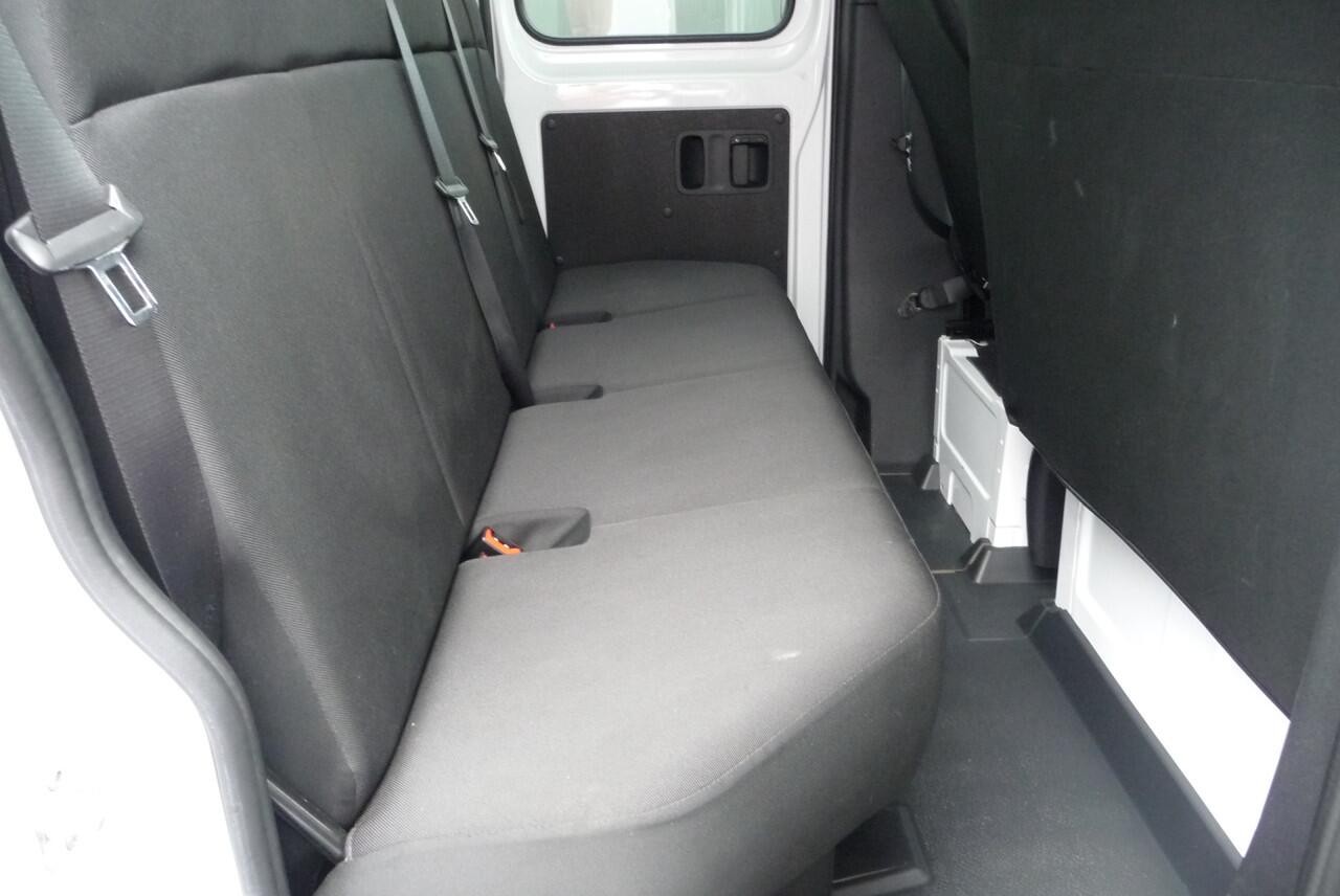 Mercedes-Benz SPRINTER 315 1.9 CDI RWD DC trekhaak3.5 t , 7 zits 366 WB laadbak 2.70 m