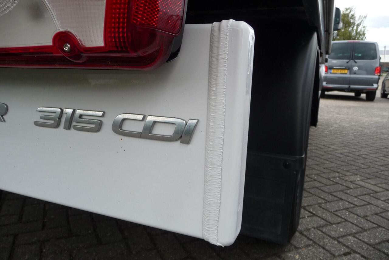 Mercedes-Benz SPRINTER 315 1.9 CDI RWD DC trekhaak3.5 t , 7 zits 366 WB laadbak 2.70 m