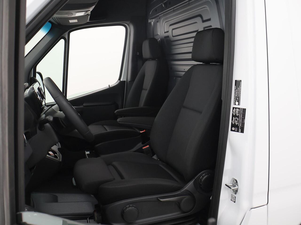 Mercedes-Benz SPRINTER 315 CDI GB L3 RWD PRO | Achteruitrijcamera | Cruise Control | Airco | Climate Control | 10.25" MBUX Systeem |