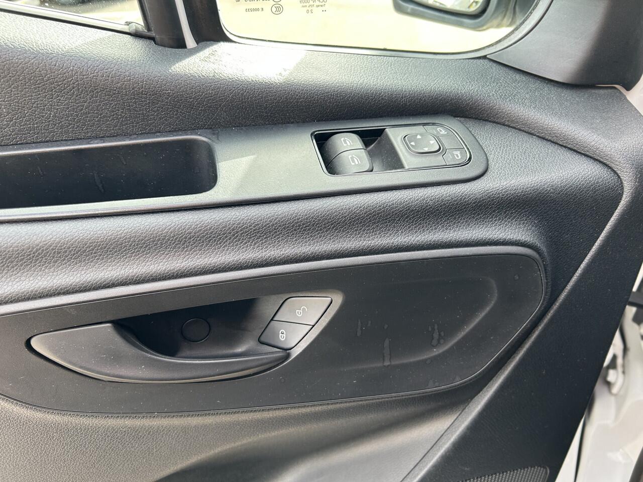 Mercedes-Benz SPRINTER 314 CDI L2 H2 MBUX / Trekhaak / Stand kachel / Camera / Navigatie / Cruise control / Airco / 270 Graden achterdeuren