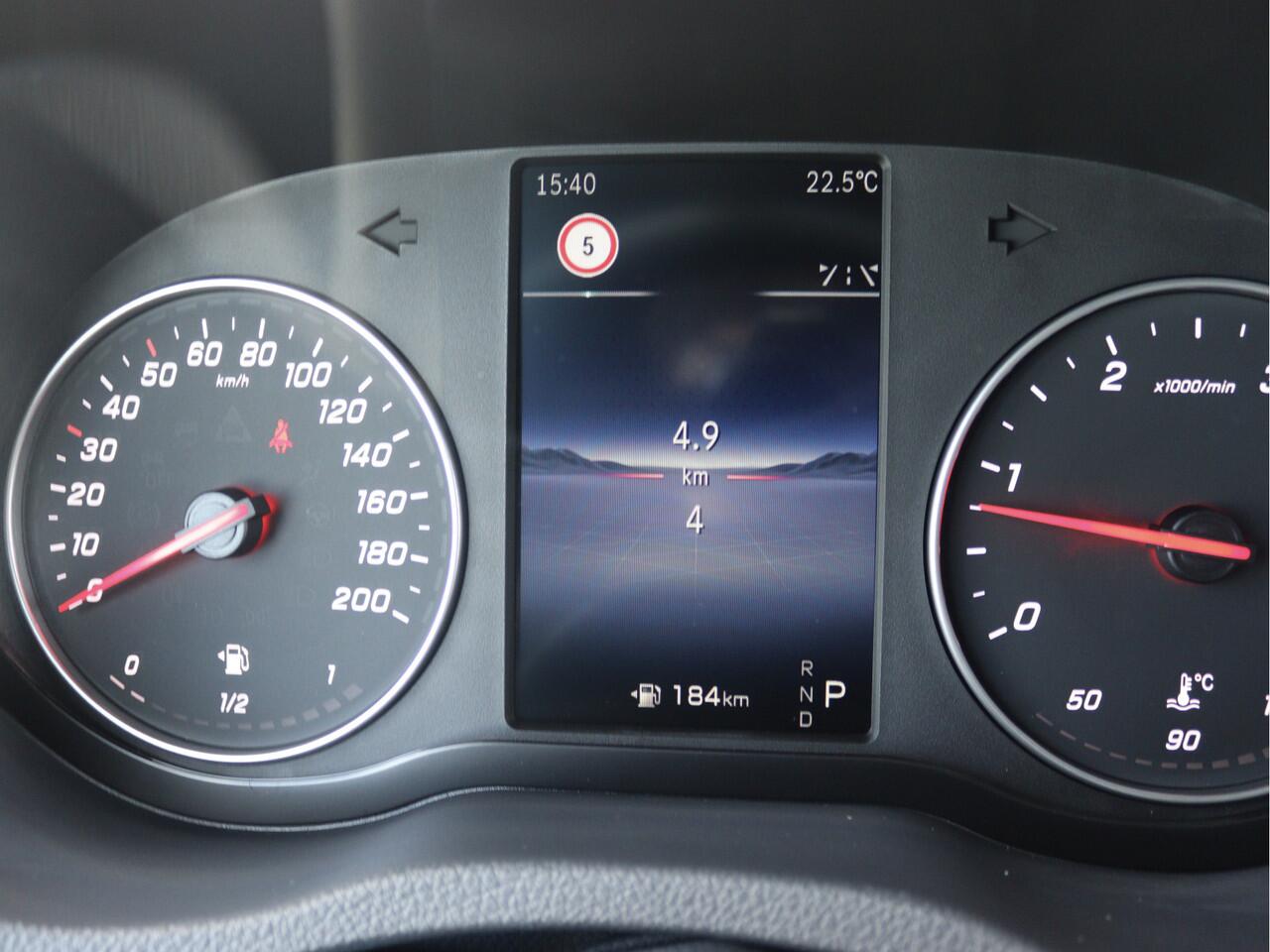 Mercedes-Benz SPRINTER 317 CDI GB L2 RWD PRO