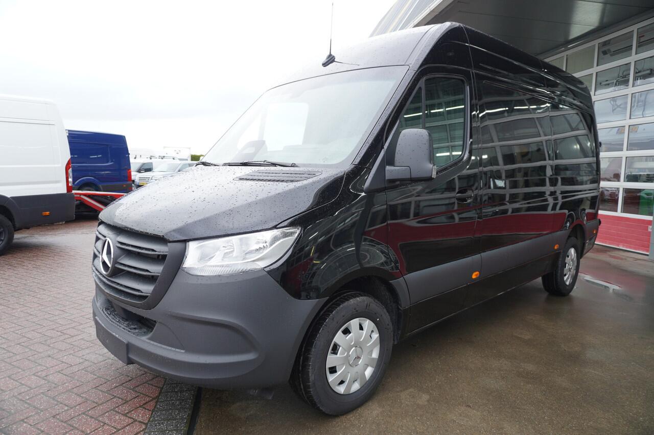 Mercedes-Benz SPRINTER 317 CDI 170PK L2H2 Pro automaat Trekhaak 3.500KG Nr. V037 | Climate | Cruise | Apple Cp- Android auto | Blis | Camera