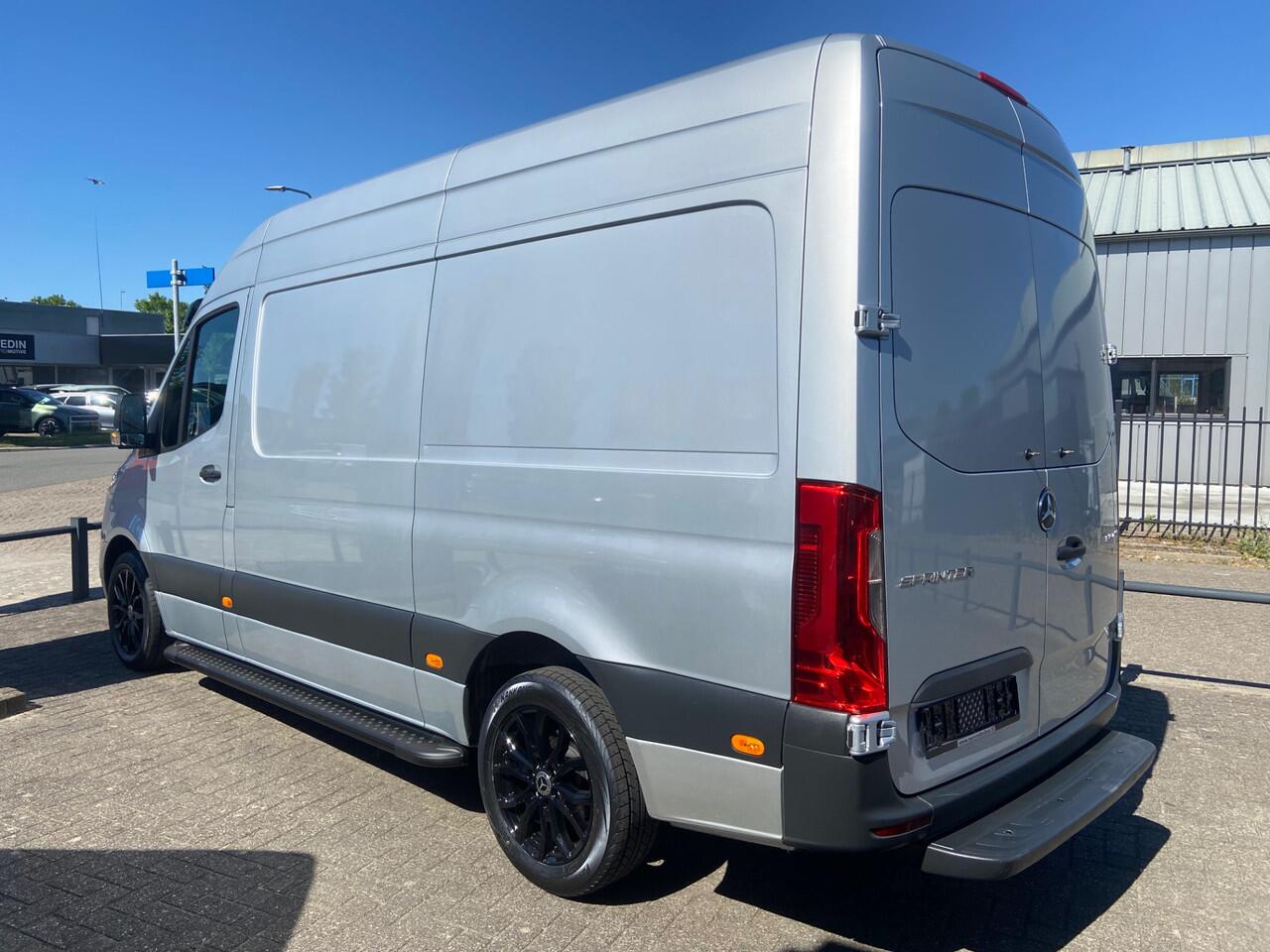 Mercedes-Benz SPRINTER 319 3.0 CDI V6 L2H2 E6 | Zeer netjes | 2x Gev. Stoel | Standkachel | Mbux 7