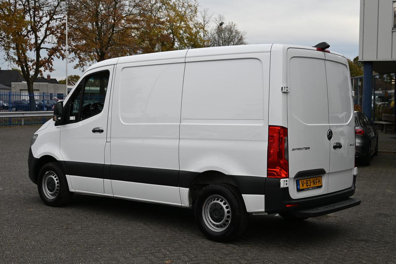 Mercedes-Benz SPRINTER 315 CDI L1H1 RWD MBUX met parkeerpakket en camera, Verwarmde voorruit, Etc.