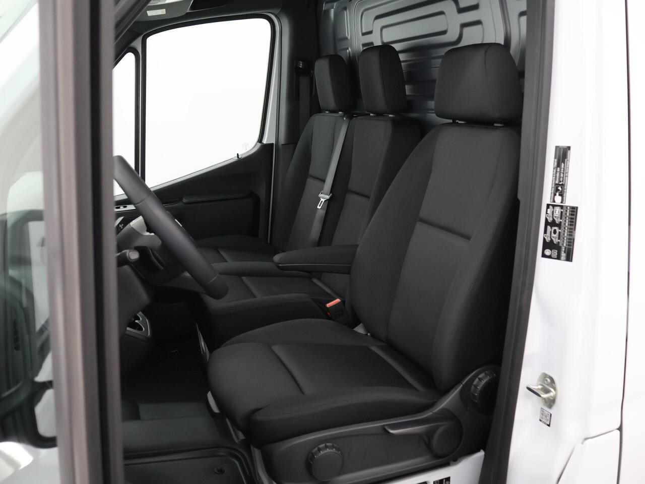 Mercedes-Benz SPRINTER 317 CDI GB L2 H2 RWD PRO | Dubbele Schuifdeur | Smartphone integratie pakket | Comfortbestuurdersstoel | 3500 KG Trekgewicht |