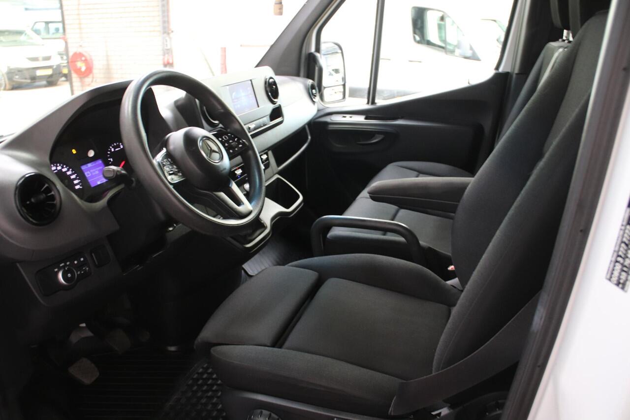 Mercedes-Benz SPRINTER 514 2.2 CDI KIPPER MET KIST EN 3500 KG TREKHAAK