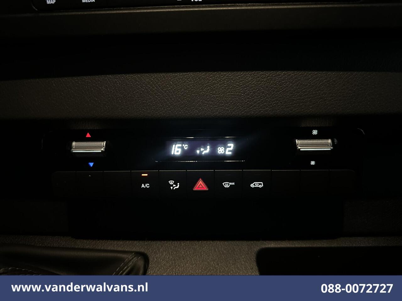 Mercedes-Benz SPRINTER 317 CDI 170pk L2H1 Euro6 Airco | Camera | Navigatie | Apple Carplay | Cruisecontrol Android Auto, Chauffeursstoel, Parkeersensoren, MBUX
