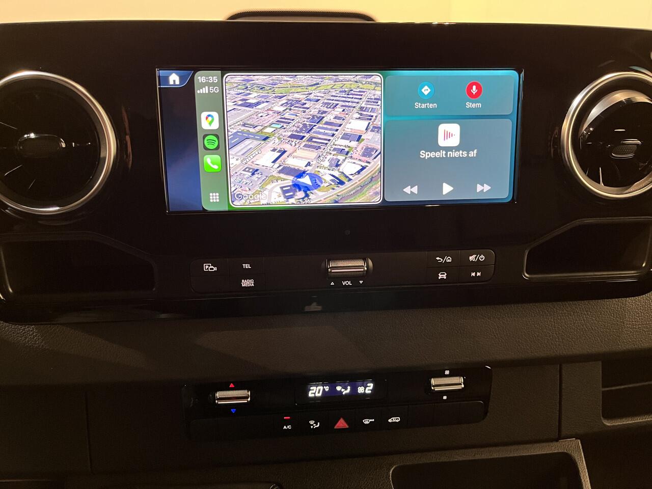 Mercedes-Benz SPRINTER 317 CDI L2 Pro RWD / Euro 6 / Trekhaak 3500 KG / Airco / Cruise Control / Camera / CarPlay / 18 KM !!!