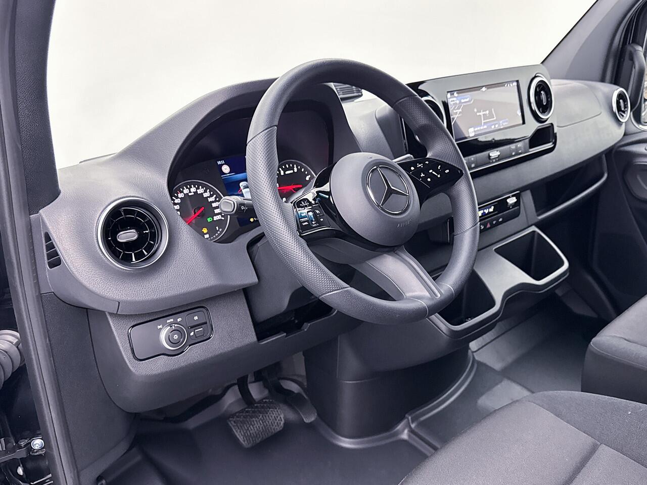 Mercedes-Benz SPRINTER 317 1.9 CDI PRO L3H2 3500 KG Trekgewicht Navigatie Achteruitrijcamera LED Cruise Control