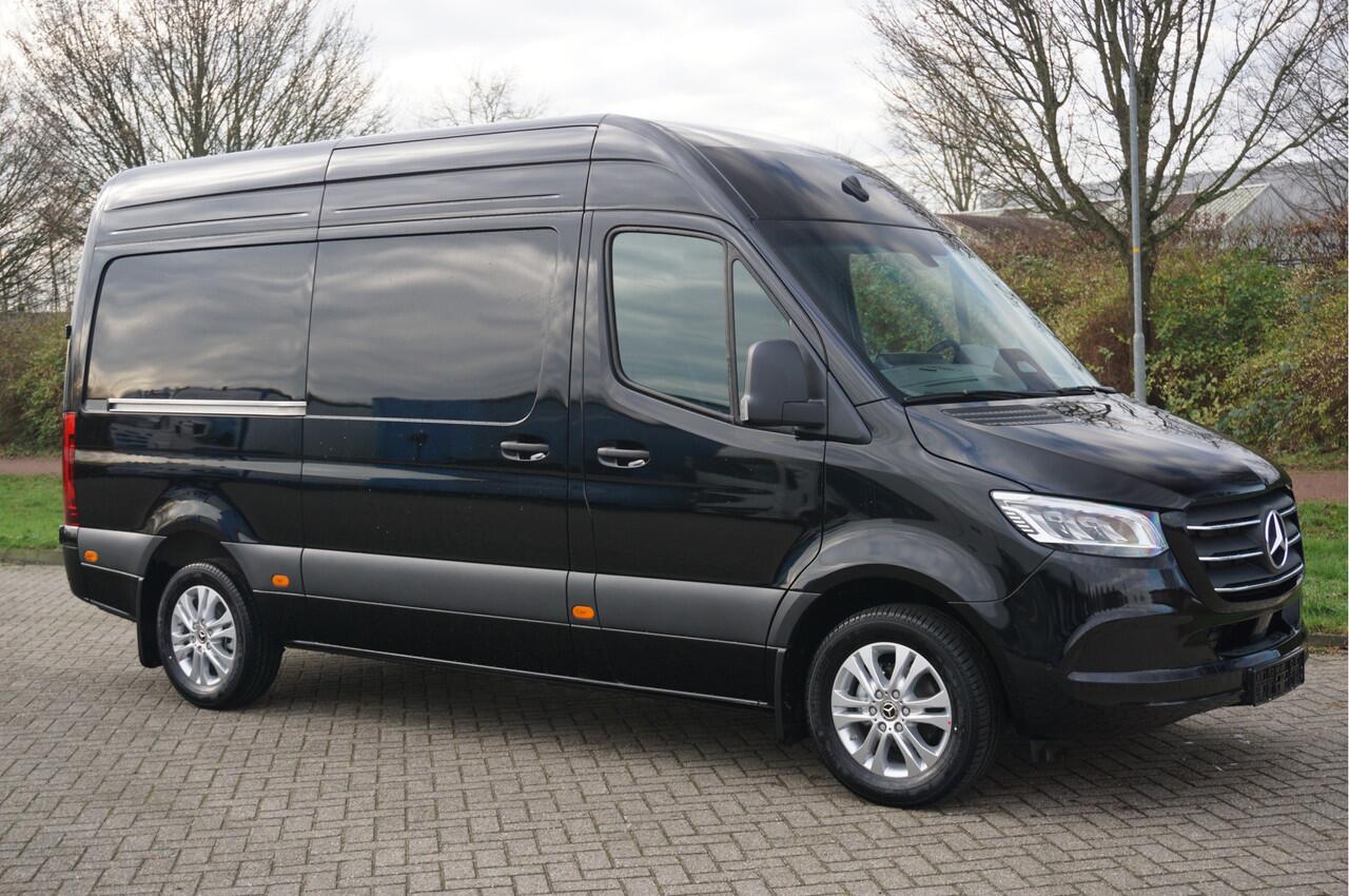 Mercedes-Benz SPRINTER 319CDI Select L2H2 BPM VRIJ!! 10.25" Mbux, ACC, LED, 17" LM!! NR. 665