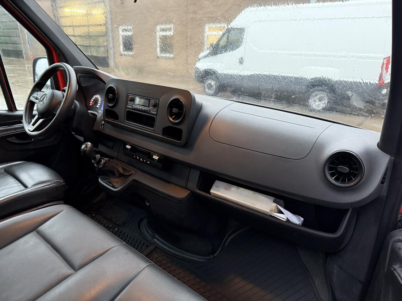 Mercedes-Benz SPRINTER 514 2.2 CDI Kipper Benne Tipper Dubbellucht 3.5t Trekhaak Climate Control Cruise Control Benne Tipper