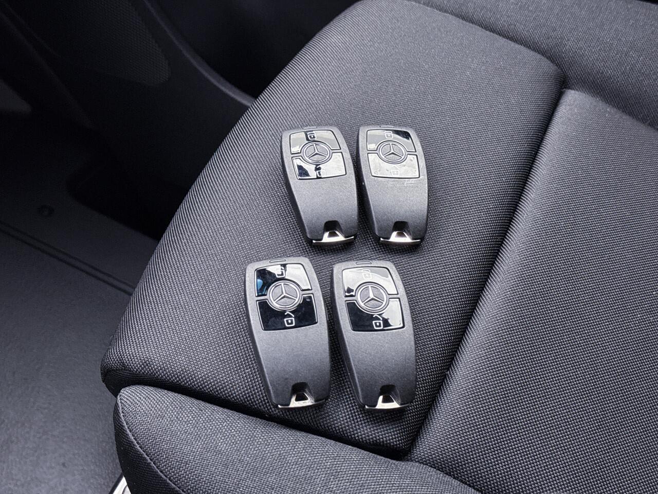 Mercedes-Benz SPRINTER 319 1.9 CDI L2H2 Led Adaptieve Cruise Control 360 Graden Camera Navigatie Softclose Schuifdeur