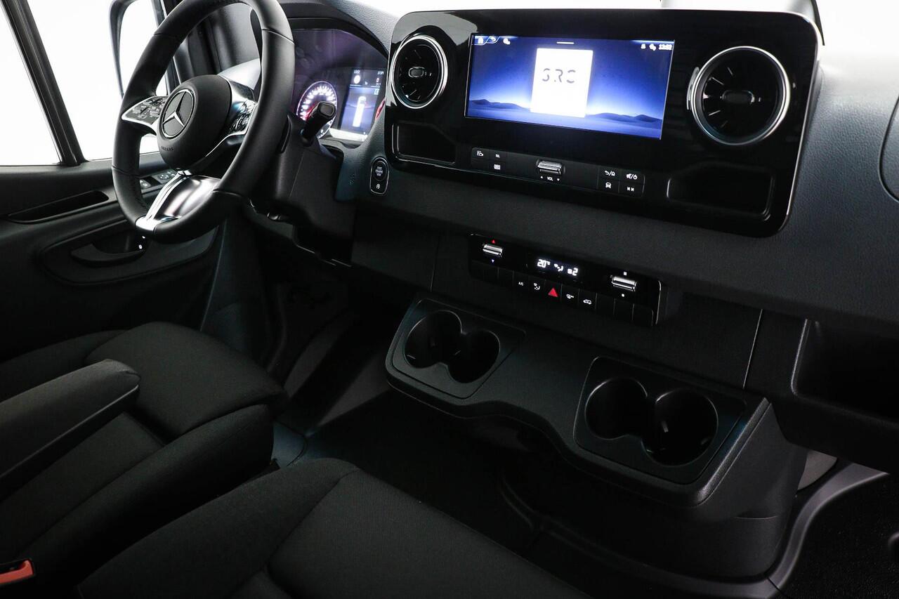 Mercedes-Benz SPRINTER 319 1.9 CDI L2H2 Mercedes-Benz Sprinter 319 1.9 CDI L2 Pro HD | LED | AIRCO | CRUISE | DAB | CAMERA